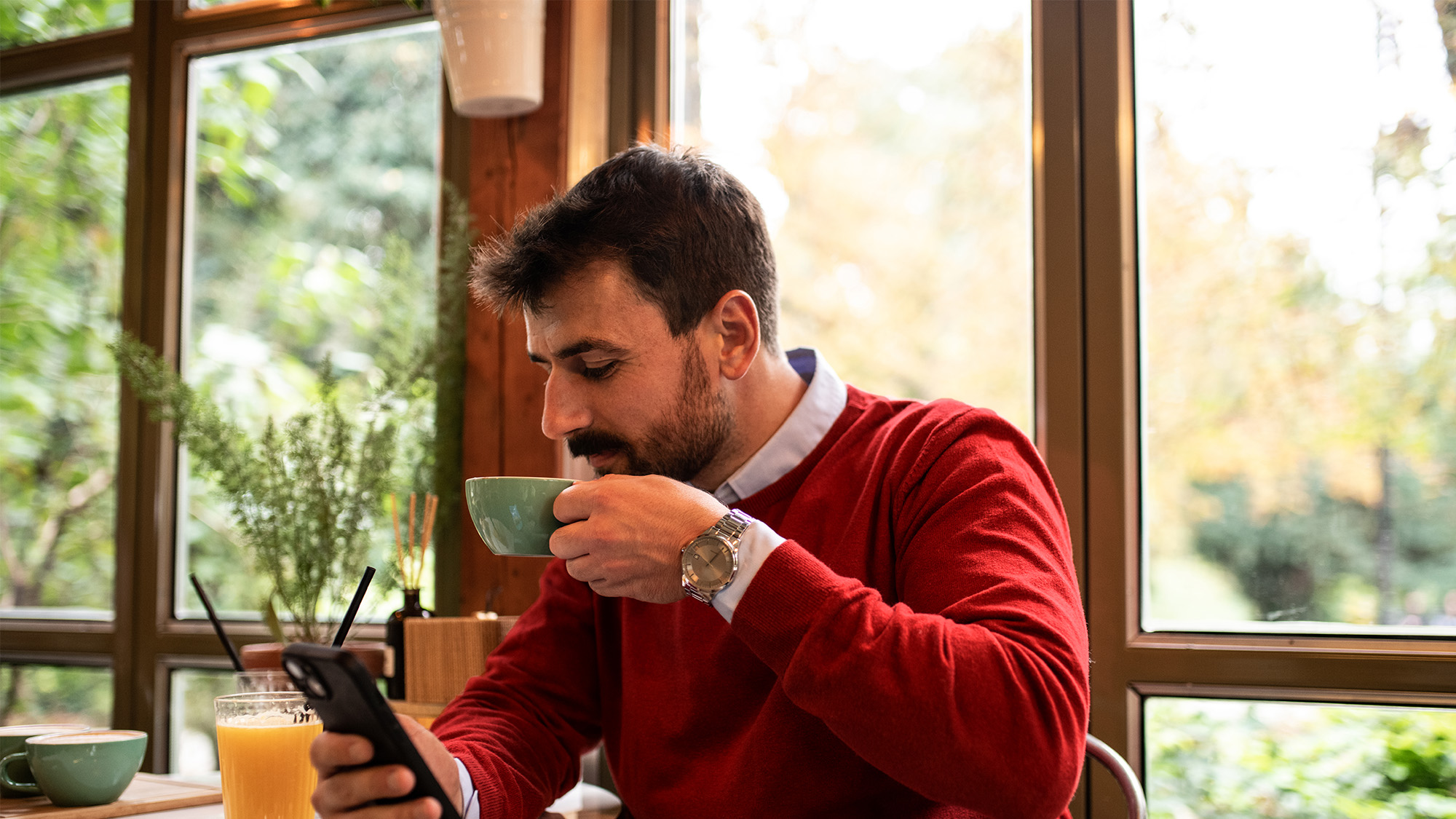 How to save more on dining with a credit card