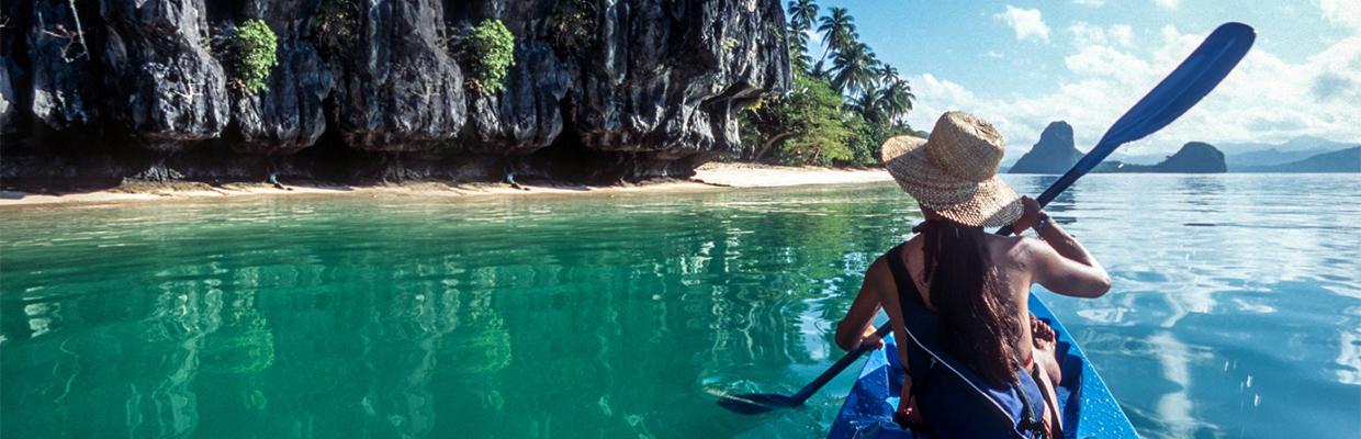 A woman is rowing; image used for HSBC India Home Loans Fees and Charges page.